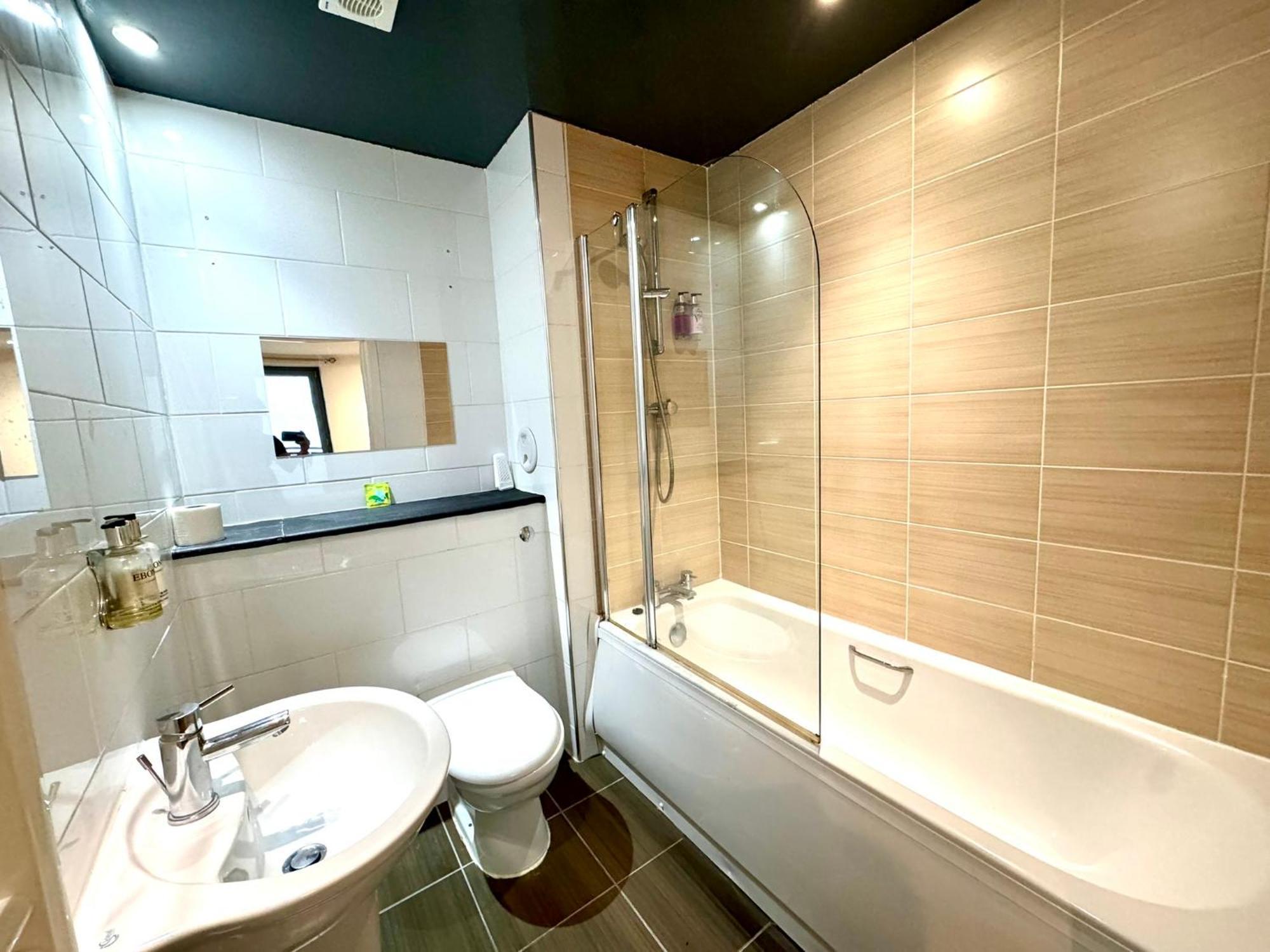 Ocean Park Apartments - Oceanfront - Free Parking And Fast Wifi Единбург Екстер'єр фото